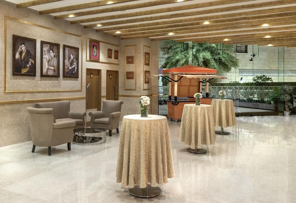 เรดิสัน โฮเต็ล คุรุคราม สุห์นาโร้ด ซิตี้เซ็นเตอร์ Hotel คูร์เคาน์ ภายนอก รูปภาพ