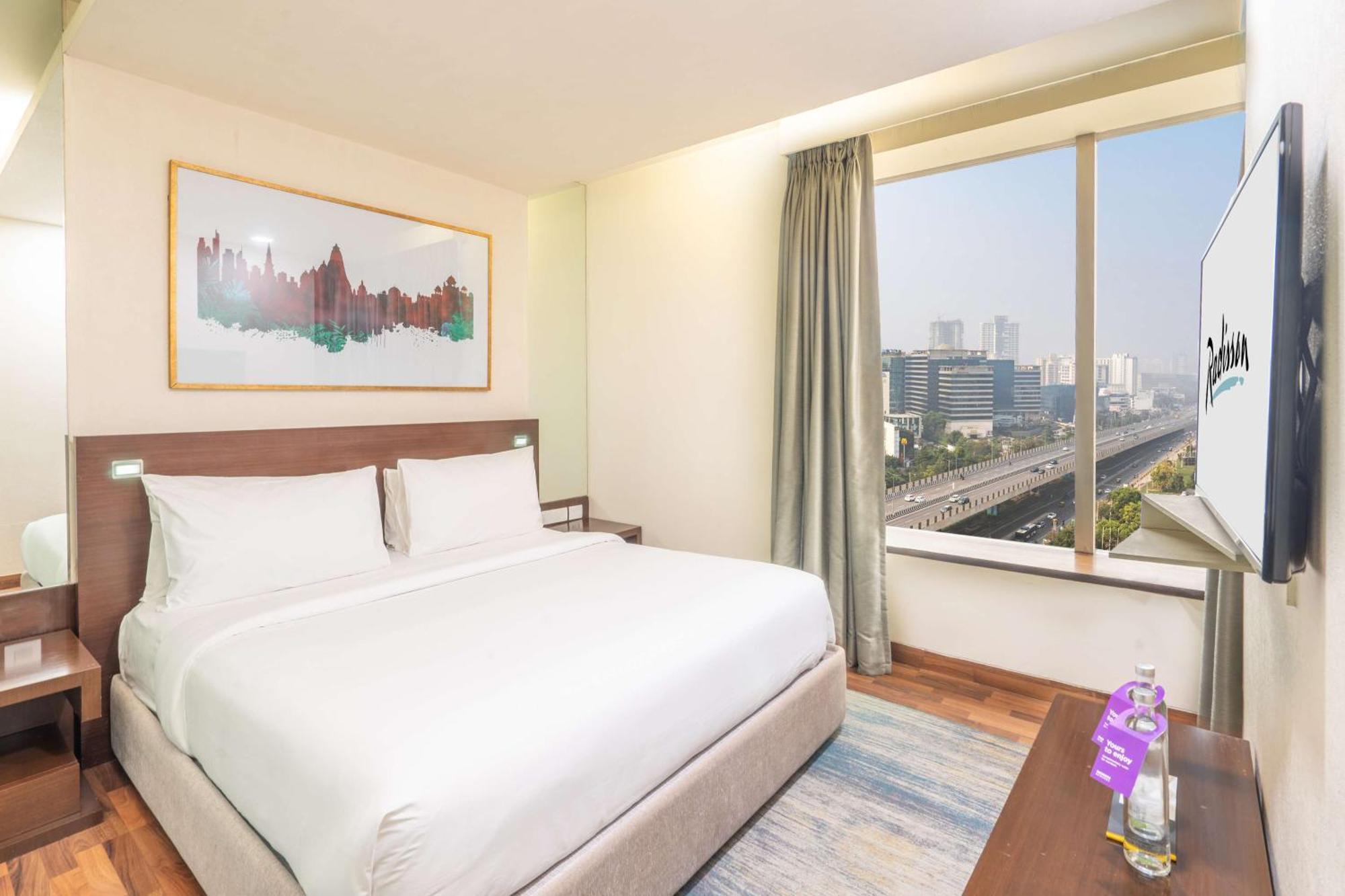 เรดิสัน โฮเต็ล คุรุคราม สุห์นาโร้ด ซิตี้เซ็นเตอร์ Hotel คูร์เคาน์ ภายนอก รูปภาพ