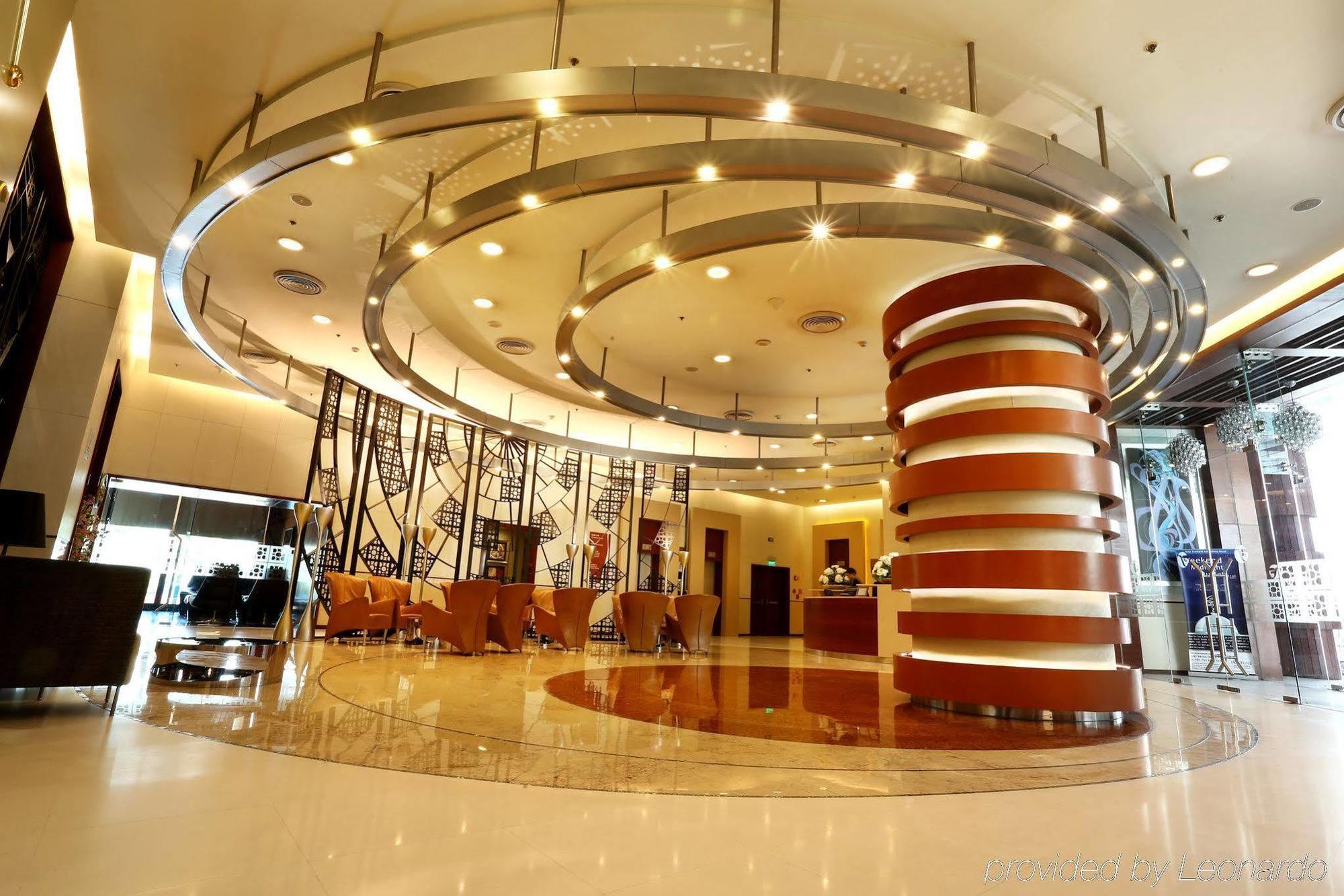 เรดิสัน โฮเต็ล คุรุคราม สุห์นาโร้ด ซิตี้เซ็นเตอร์ Hotel คูร์เคาน์ ภายนอก รูปภาพ